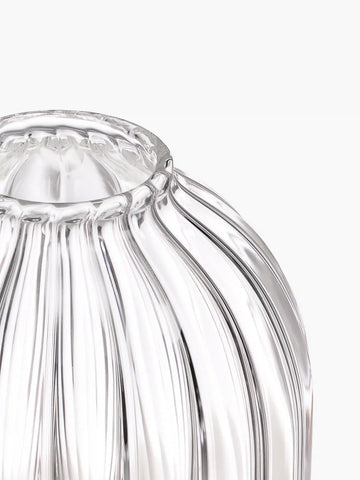 Ribbed candle holder - For classic candles