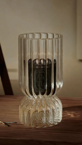 Ribbed candle holder - For classic and medium candles